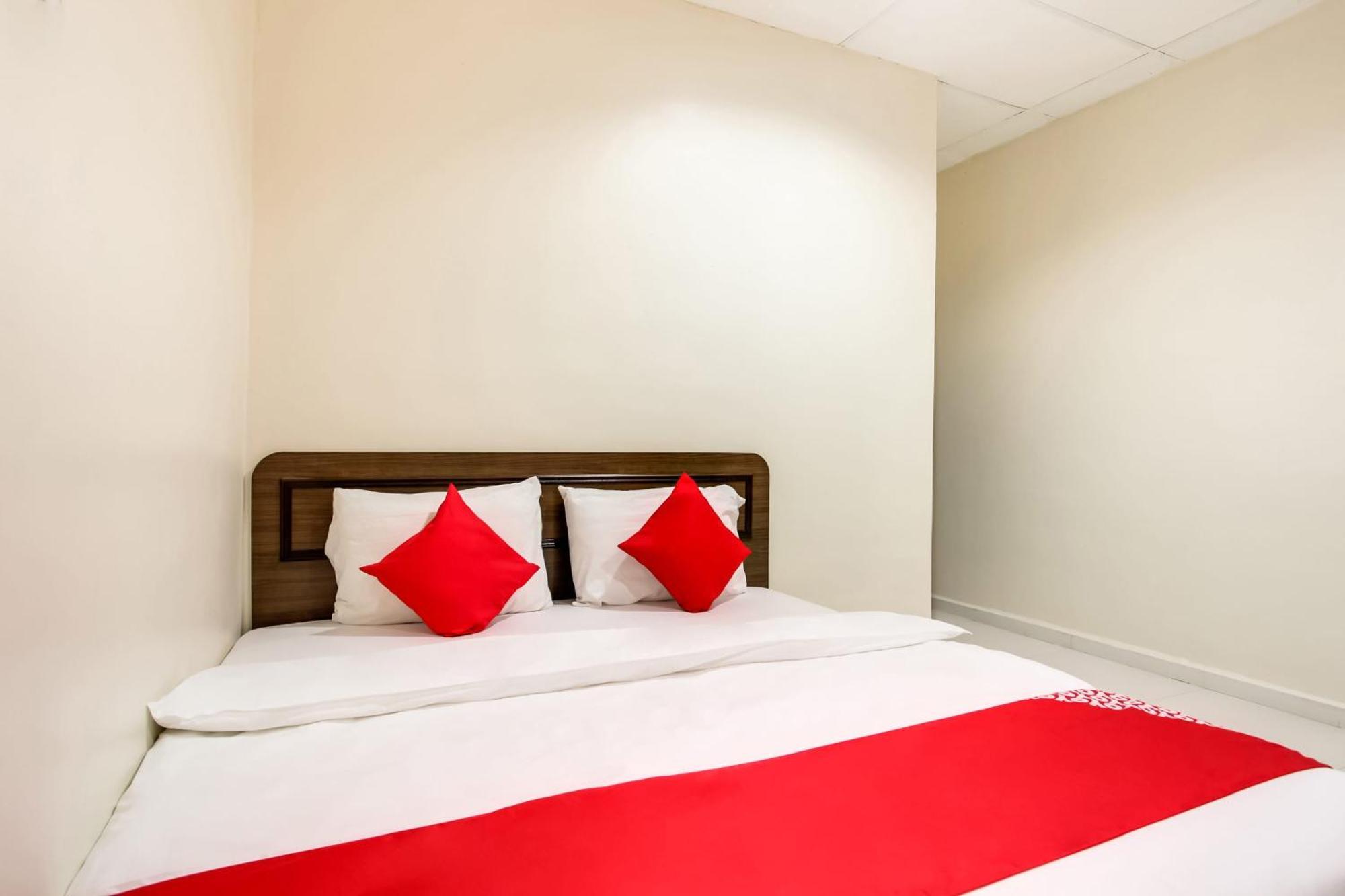 โอโย 89427 กาวานาส โฮเต็ล ไทปิง Hotel ภายนอก รูปภาพ